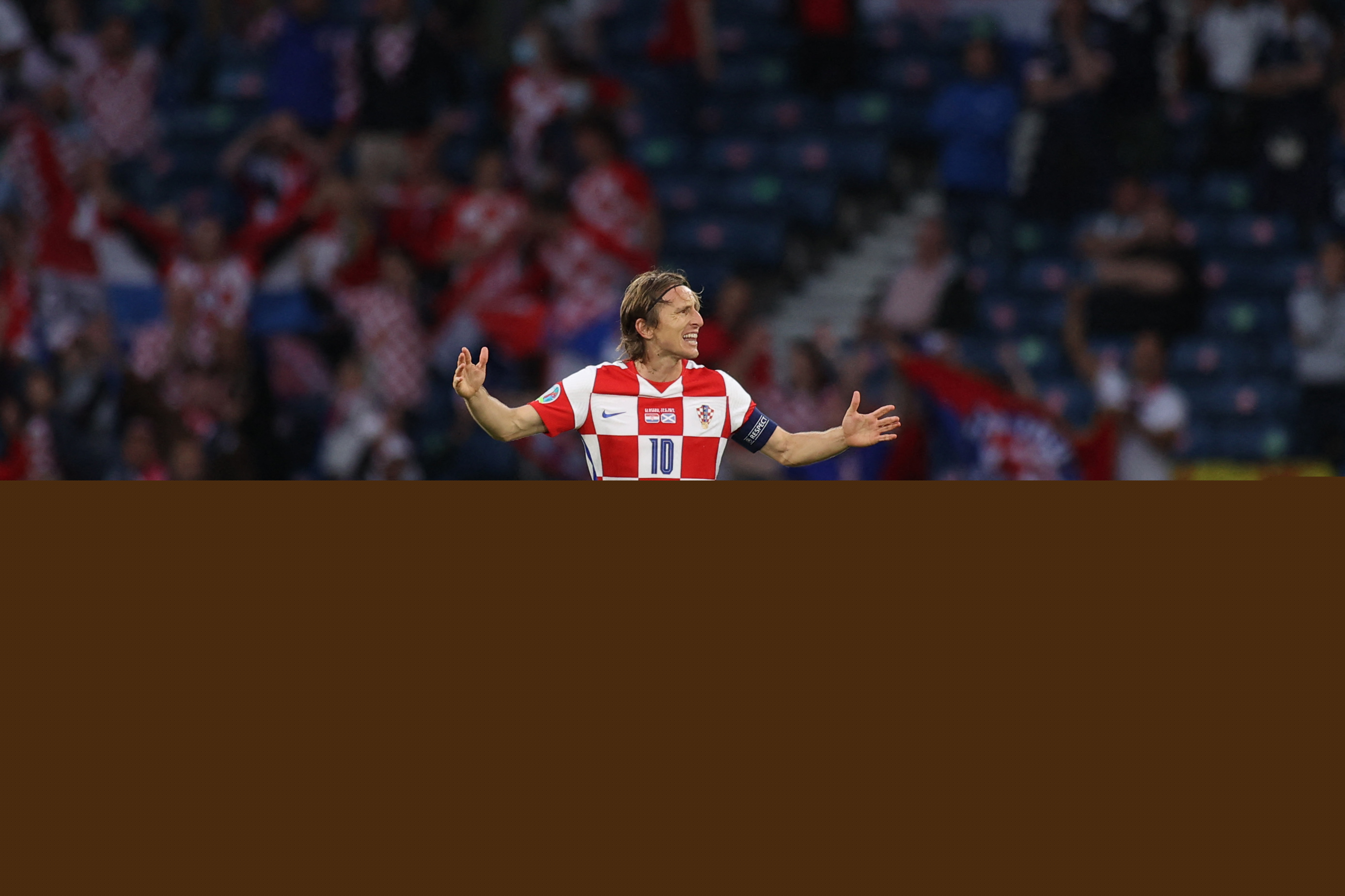 4-0登顶意甲！劳塔罗80米奔袭破门，齐沃拯救2大弃将，唯独他救不了