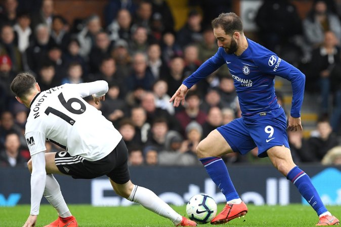 西媒：巴萨向欧足联提交报告，控诉法兰克福球迷破坏球场设施