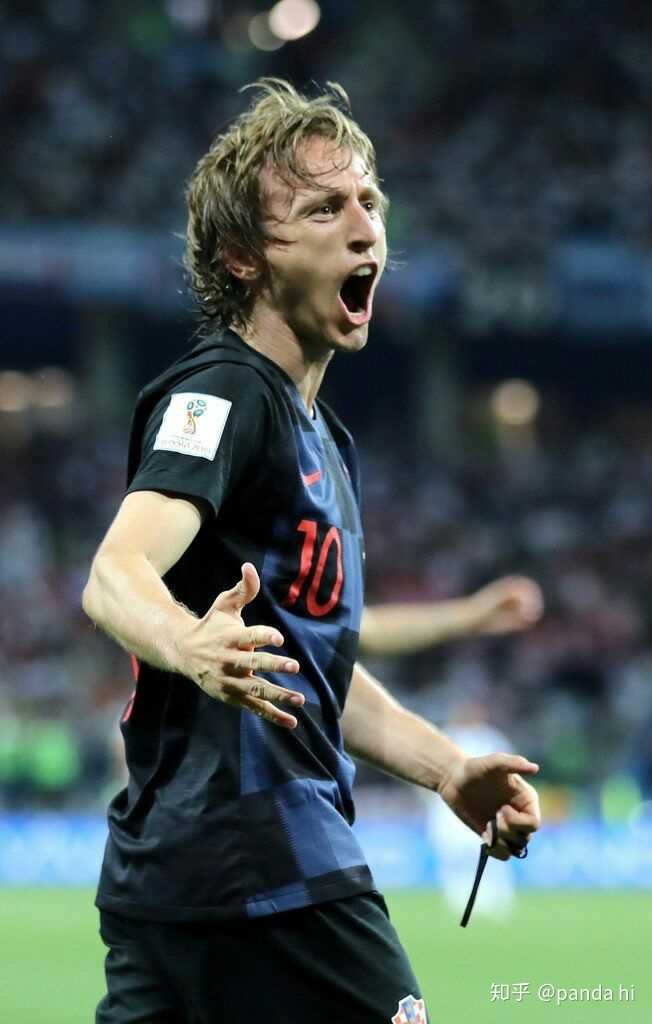 阿方索-戴维斯今日恢复部分合练，为接受手术以来首次